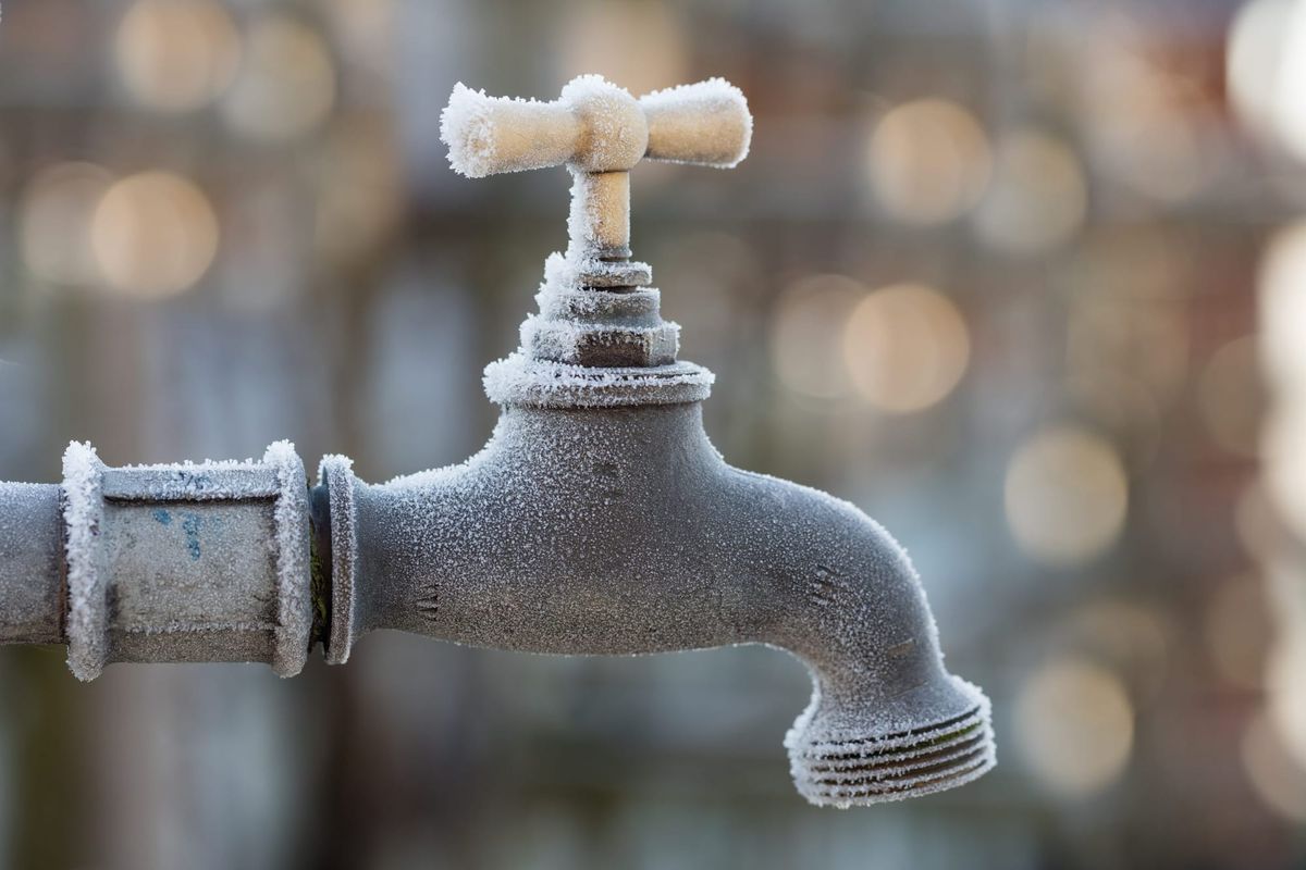It’s Freezing in Texas This Week. Here’s How to Keep Your Pipes From Bursting.
