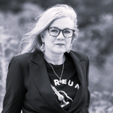 Wendi Aarons
