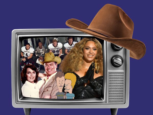 The Texas Voyager: Friday Night Lights, Friday Night Lights, or… Friday Night Lights?