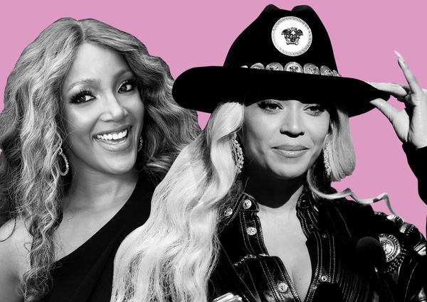 Mickey Guyton and Beyoncé on a pink screen