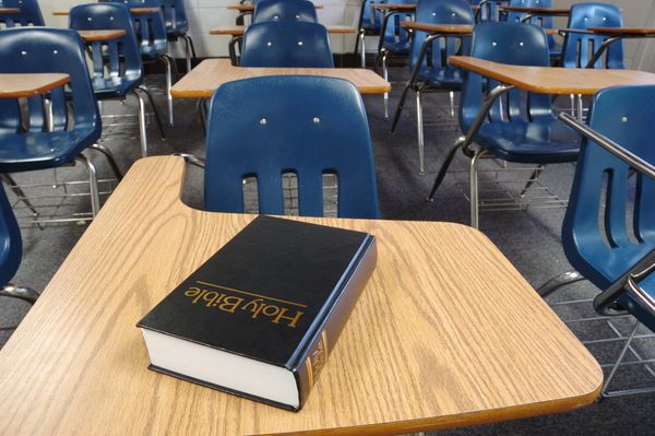 Texas Passes Jesus-Heavy, Slavery-Ignoring Curriculum