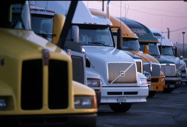 The Feds Are Quizzing Mexican Truck Drivers on English Literacy — and Banning Dozens from U.S. Highways