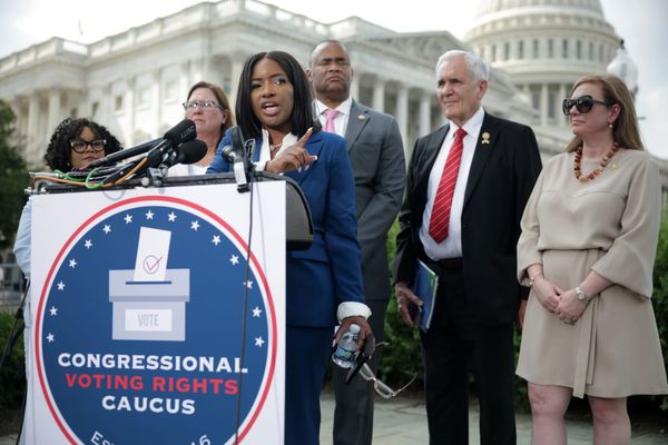 Thousands of Democrats Pour into Texas to Combat ‘Extreme Republican Gerrymandering’