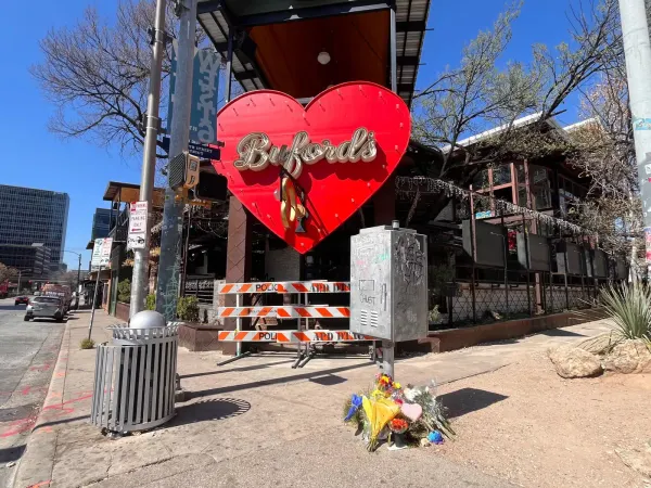 Austin Is Banding Together After Sixth Street Bar Shooting. Here’s How You Can Help.