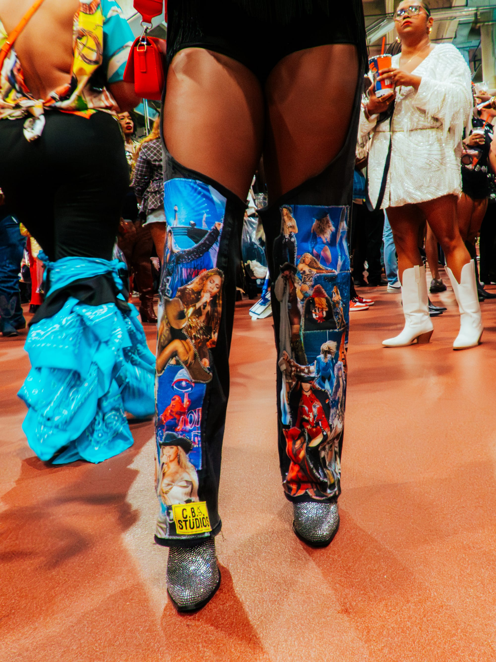 Fans at Beyoncé’s Cowboy Carter tour stop in Houston on June 28. (Cat Cadenas, The Barbed Wire)