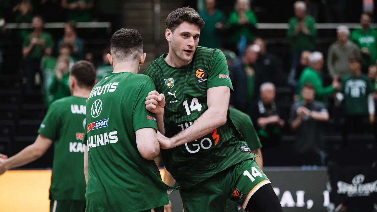 Dustin Sleva extends contract with Zalgiris Kaunas