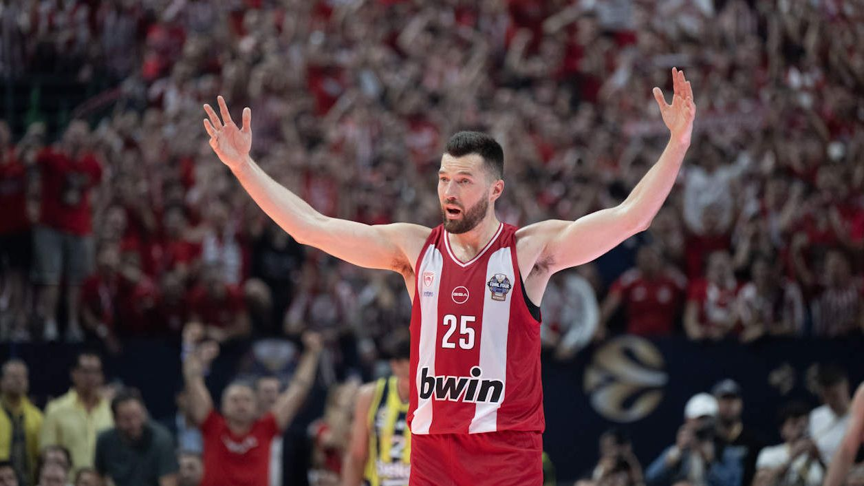 Vainqueur de l'Euroleague, Alec Peters signe à Milan