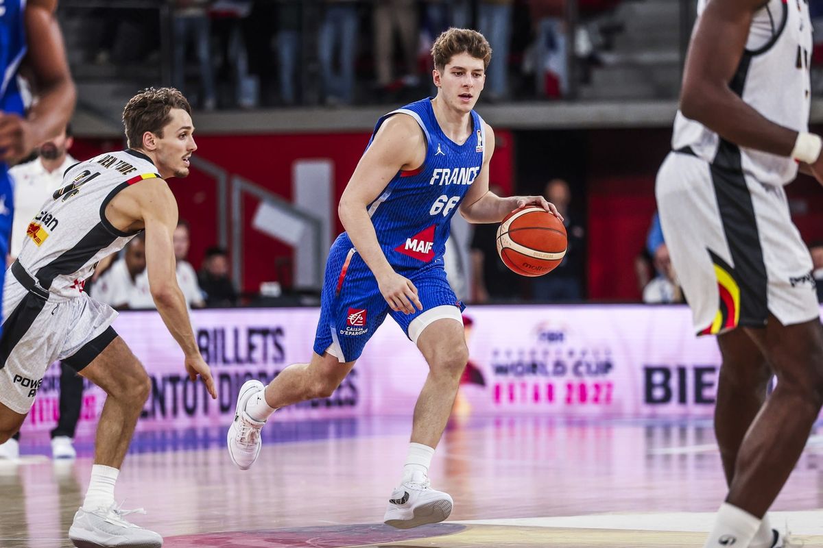 Hugo Benitez, 24 points en 20 minutes face au club romain de Luka Doncic