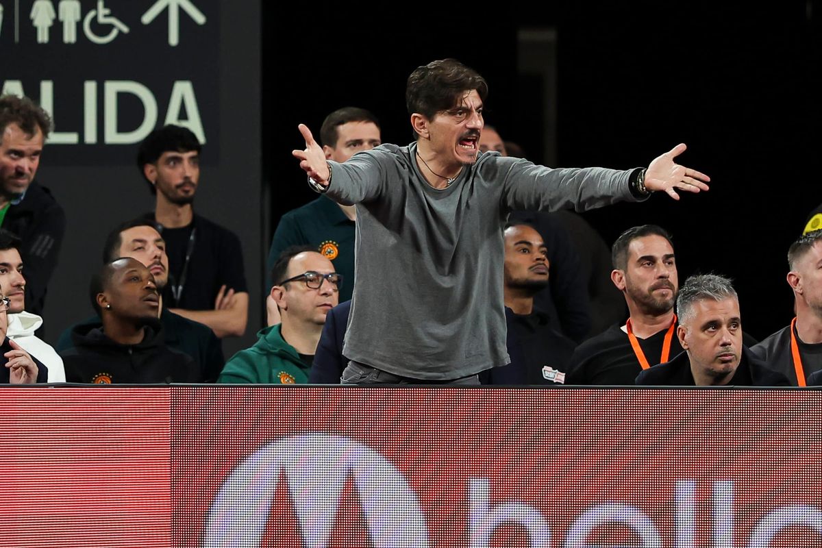 "Beaucoup disent que M. Giannakopoulos est… fou. Il ne l'est pas"
