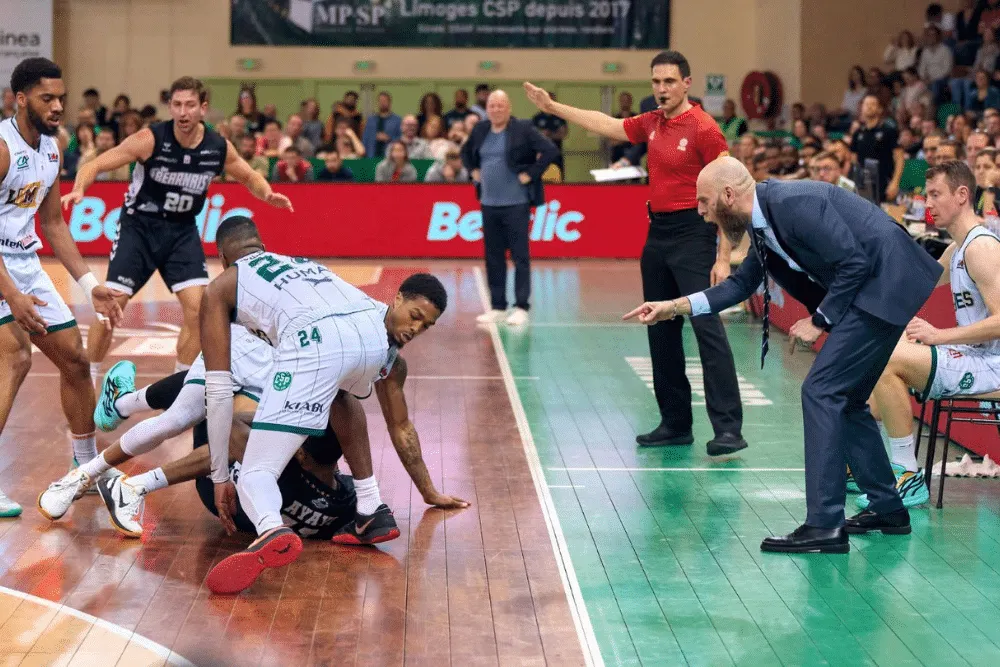 Massimo Cancellieri, après la défaite de Limoges dans le Clasico : "Il nous manque le killer instinct"