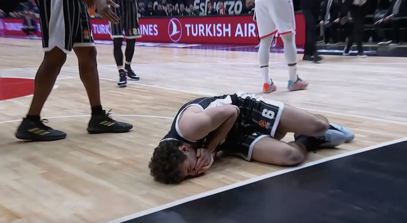 Quand Alessandro Pajola perd une dent sur un contact avec Damien Inglis