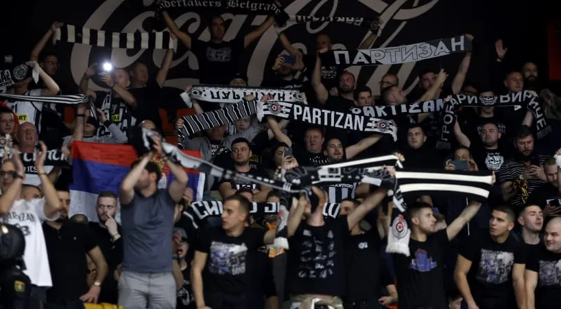 Les Ultras du Partizan provoquent des incidents à Valence