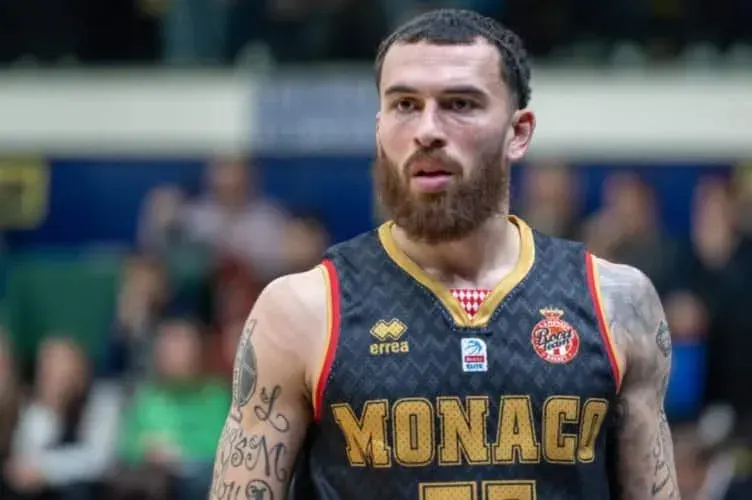 Mike James : "La Roca Team, ce n’est pas juste moi qui prend les shoots à la fin"
