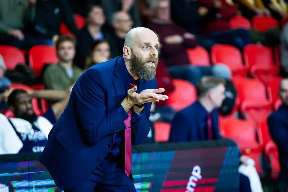 Massimo Cancellieri (Strasbourg) : "Soit j’insulte les joueurs soit je m’insulte moi-même"