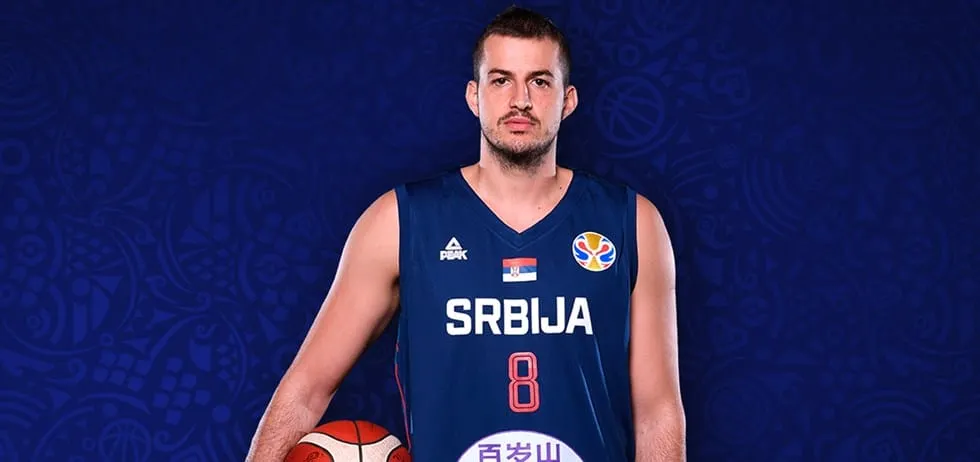 L'ancien MVP de l'Euroleague, Nemanja Bjelica, prend sa retraite