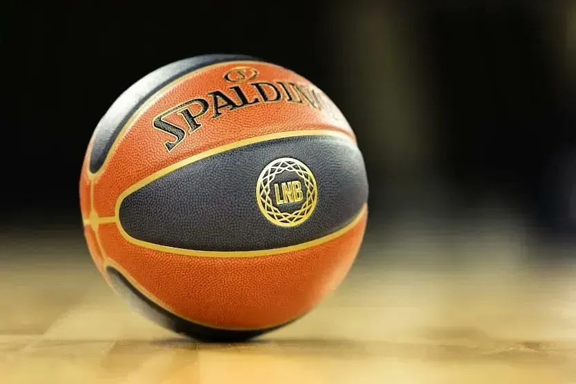 Roanne vs Monaco : écran noir sur Skweek