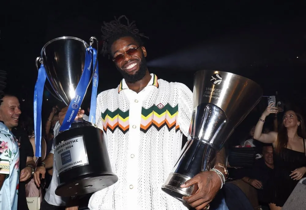 Les Français de l’étranger : Mathias Lessort et le Panathinaikos concluent en beauté