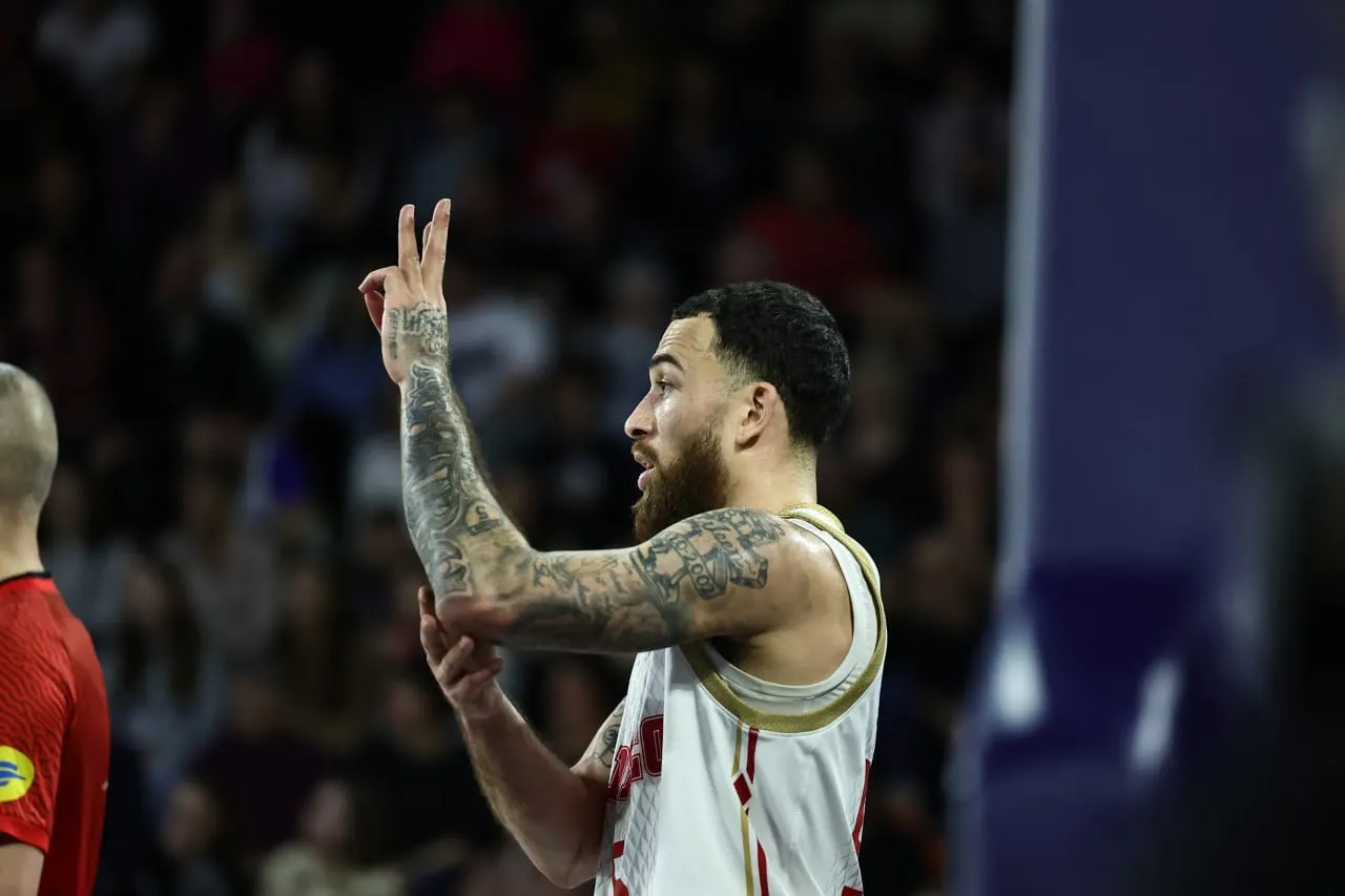 Mike James trois ans de plus à Monaco, ce serait fait