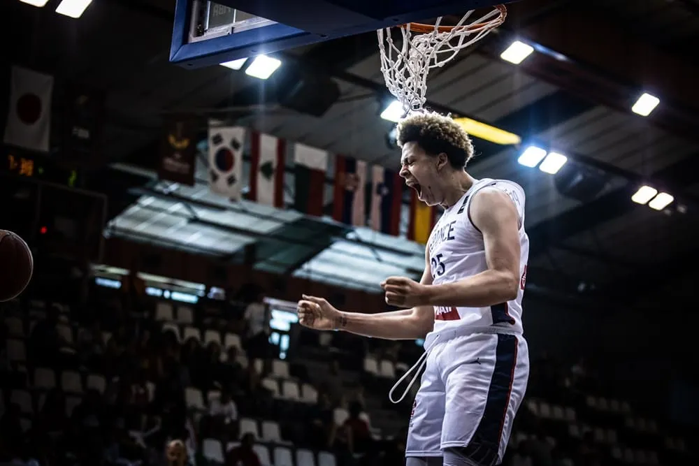 Mi-temps avec Zacharie Perrin (Nancy) : « Je ne pense qu’à la médaille d’or »