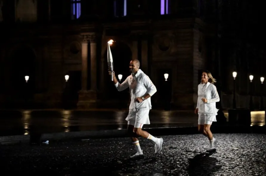 Cérémonie d'ouverture des JO : Tony Parker et plusieurs basketteurs mis à l'honneur