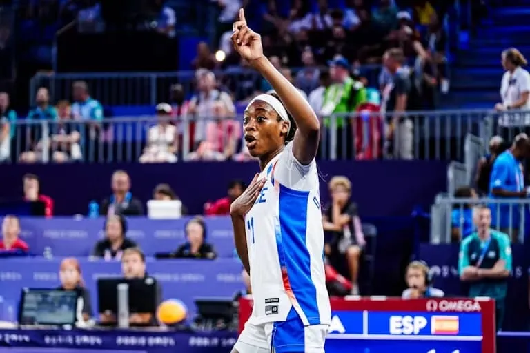 JO 3x3 : Première victoire des Françaises face à l'Azerbaïdjan