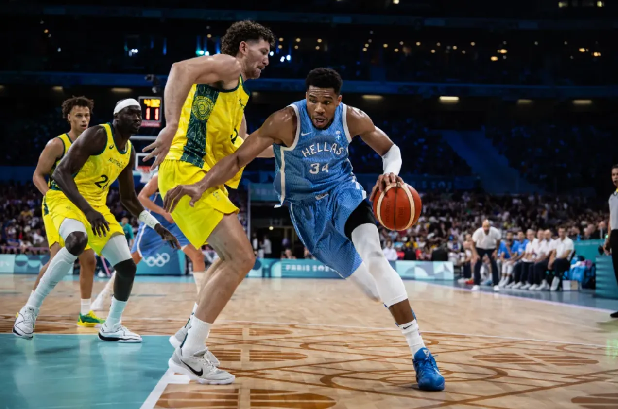 Giannis Antetokounmpo (Grèce) : "Représenter 10 millions de Grecs, c'est totalement différent"
