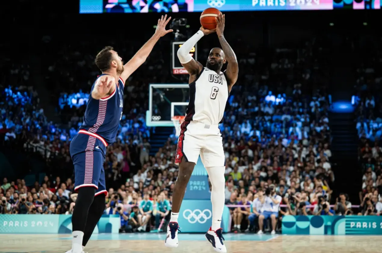 Le triple-double de LeBron James, une performance particulièrement rare aux JO