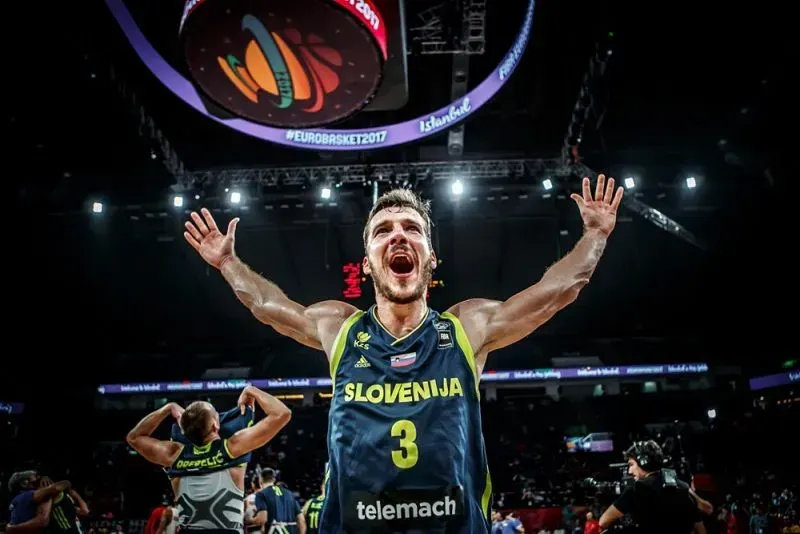 Le numéro 3 de Goran Dragic retiré de la circulation par la fédération slovène
