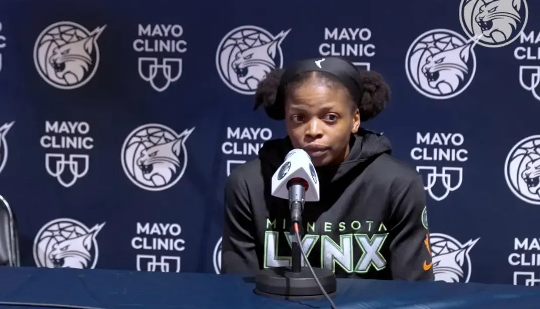 WNBA : Olivia Epoupa en demi-finale, fin de saison pour Caitlin Clark