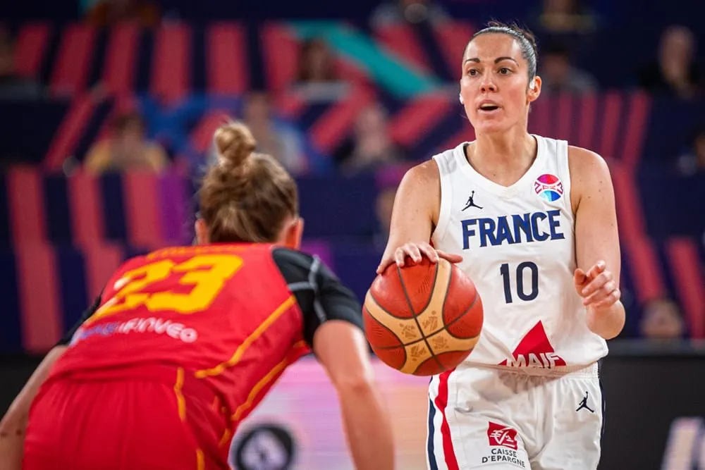 Sarah Michel-Boury confirme qu'elle prend sa retraite