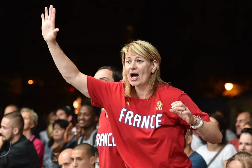 La Franco-Slovaque Anna Kotocova sur un billet de banque en République Tchèque et Slovaquie !