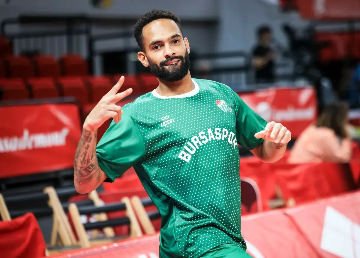 Turquie : David Michineau se distingue avec Bursaspor