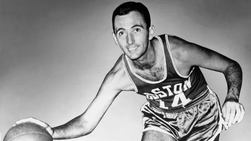 Bob Cousy rappelle qu'il est... Français !