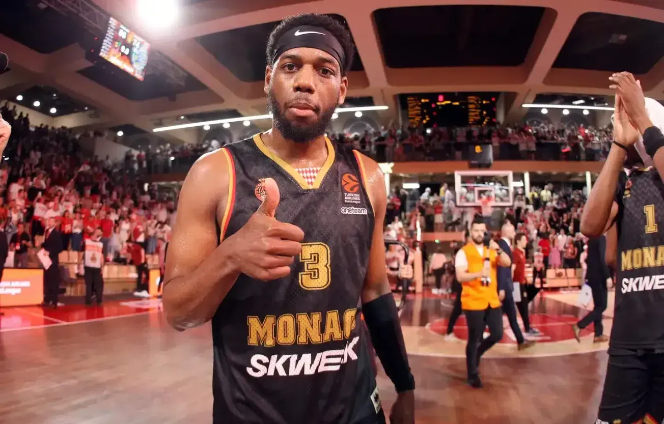 Jordan Loyd de retour à Monaco jusqu'en 2026