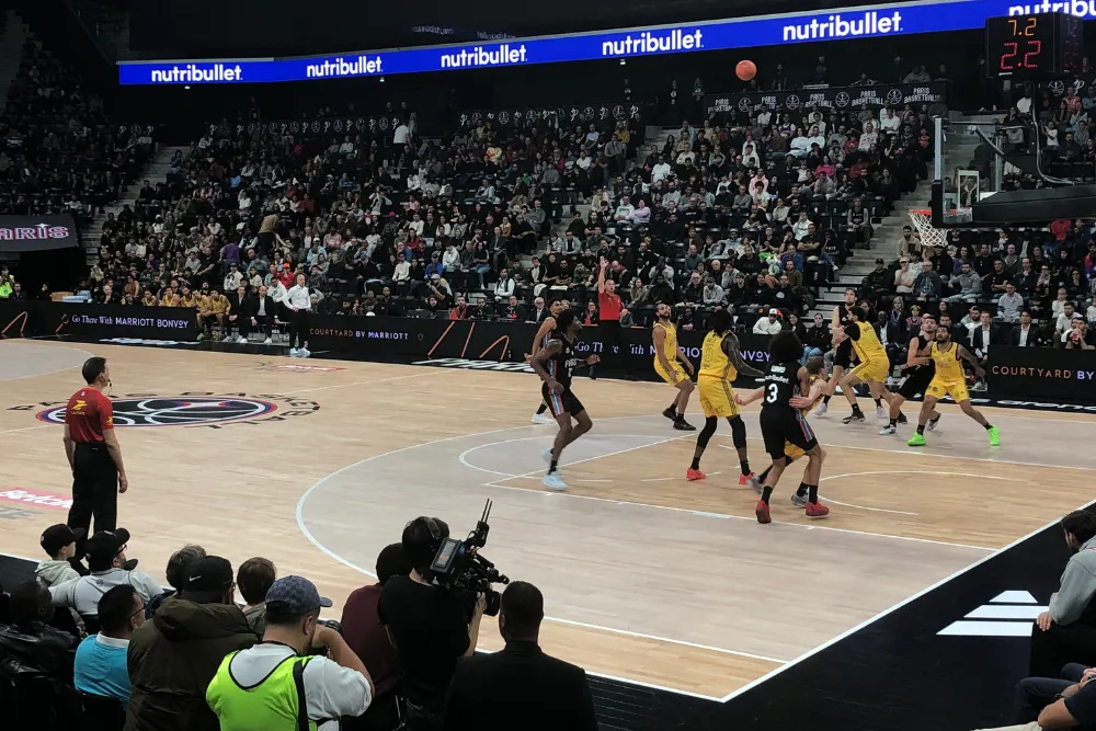 Betclic Elite : Paris s'impose face à un tenace La Rochelle