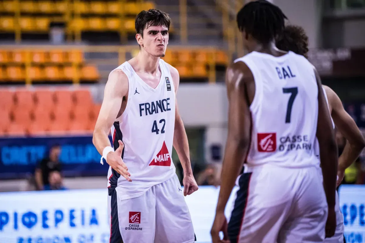 NCAA : Maxime Raynaud élu joueur de la semaine