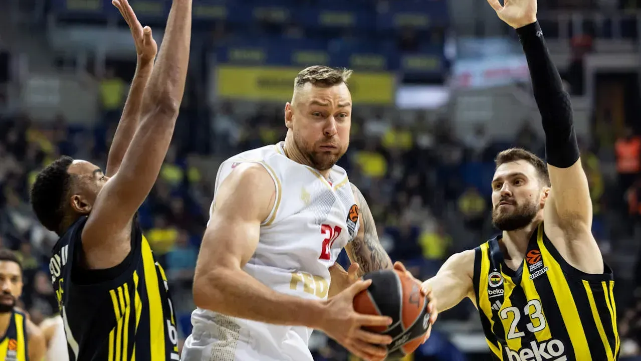Donatas Motiejunas (Monaco) : "Nous n'avons pas arrêté de jouer ensemble jusqu'à la fin"