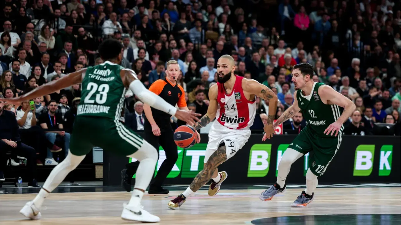 Evan Fournier (Olympiakos) : « Les saisons se jouent à la fin, j’essaie de garder ça en tête »