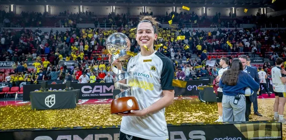 Lou Lopez-Sénéchal fêtée en héroïne après sa victoire en Coupe de la Reine