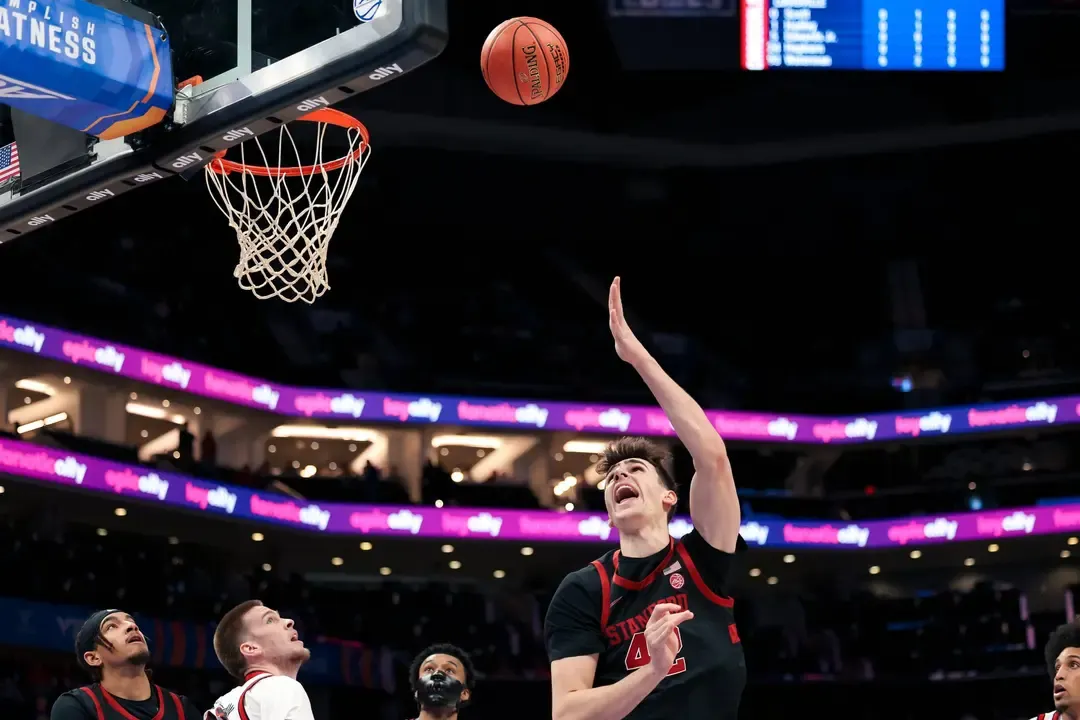 NCAA : vers une fin d’aventure pour Maxime Raynaud avec Stanford