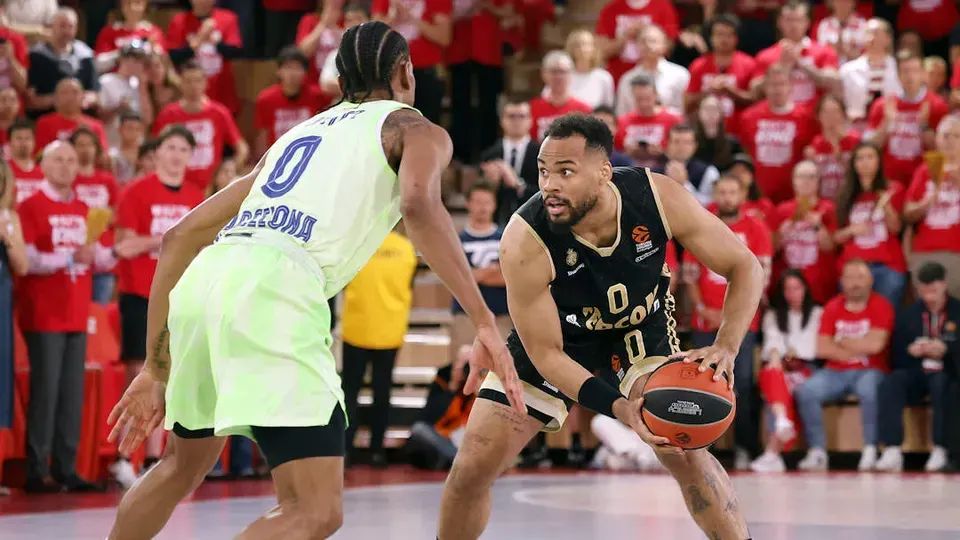 Monaco monte la première marche vers le Final Four