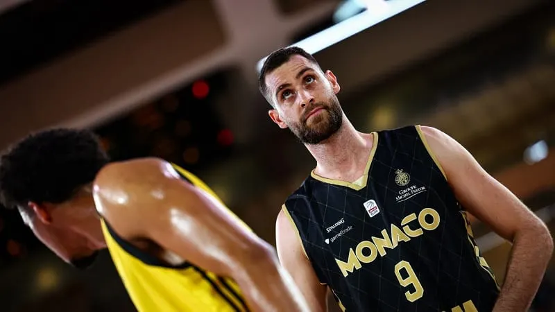 Le Monégasque Georgios Papagiannis, 4e contreur de tous les temps de l'Euroleague