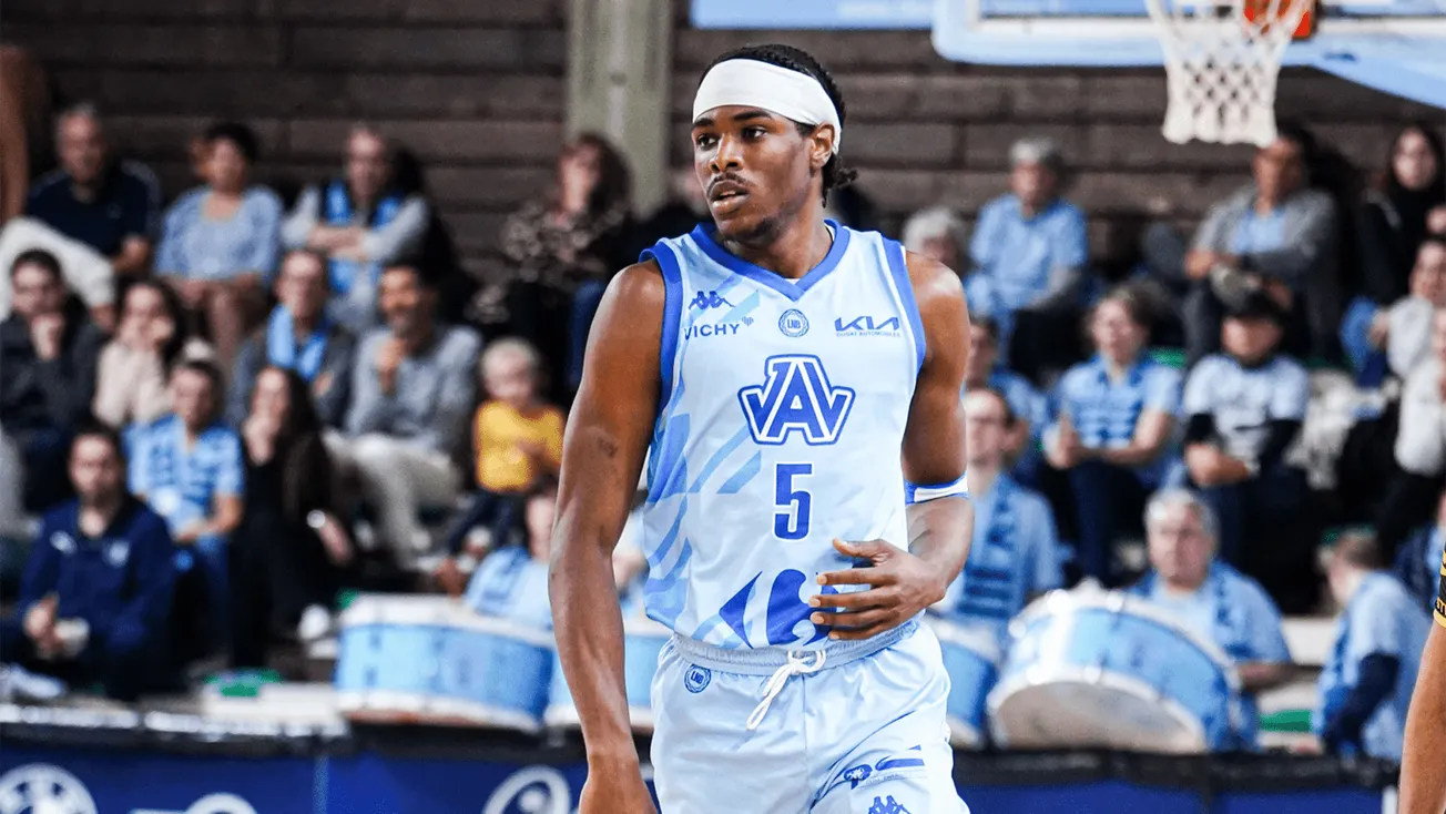 Assémian Moularé jouera à Bourg les trois prochaines saisons