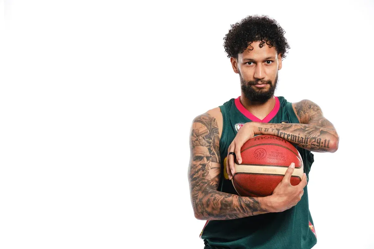 Elric Delord (Chalon) sur Jeremiah Hill : "à part vendre la cathédrale, on ne va jamais pouvoir le conserver"