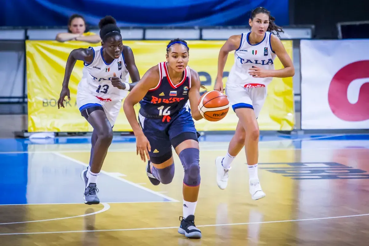 Anastasia Olairi Kosa, une Russe draftée en WNBA