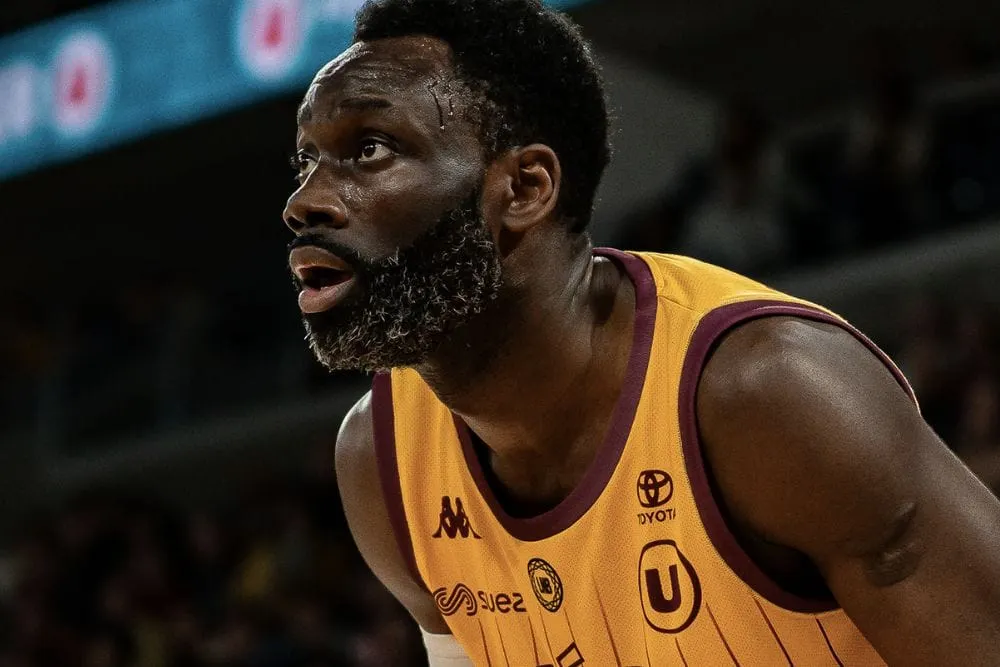 Pro B : le coup de gueule de Meredis Houmounou (Orléans) contre l’arbitrage