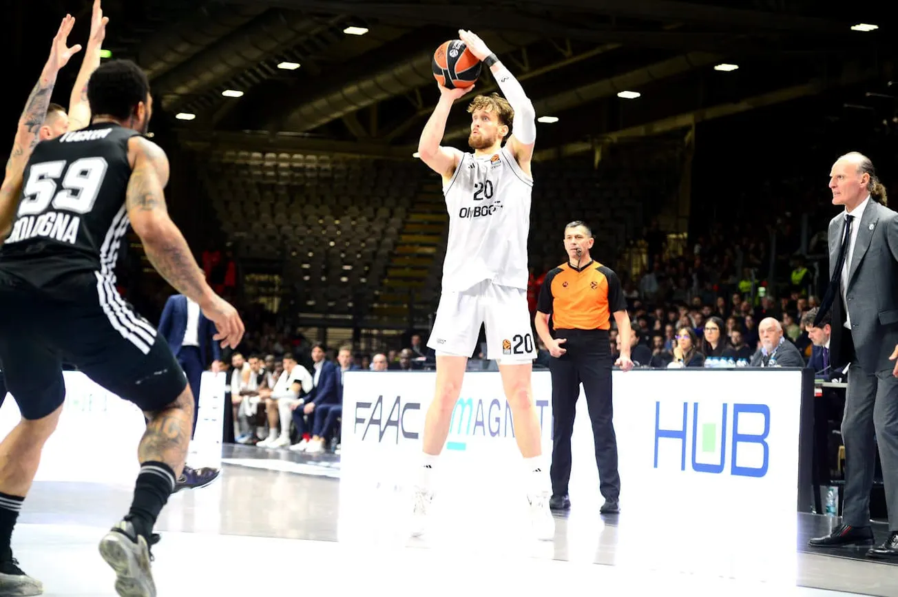 Mikael Jantunen (Paris) vers la Virtus Bologne la saison prochaine