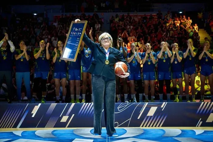 Natalia Hejkova, la coach pour qui le public a hurlé « MVP ! MVP ! »