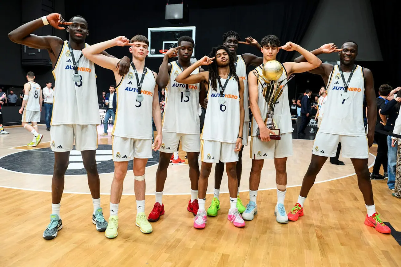 Le Real Madrid et le FC Barcelone envisagent de fermer leurs centres de formation