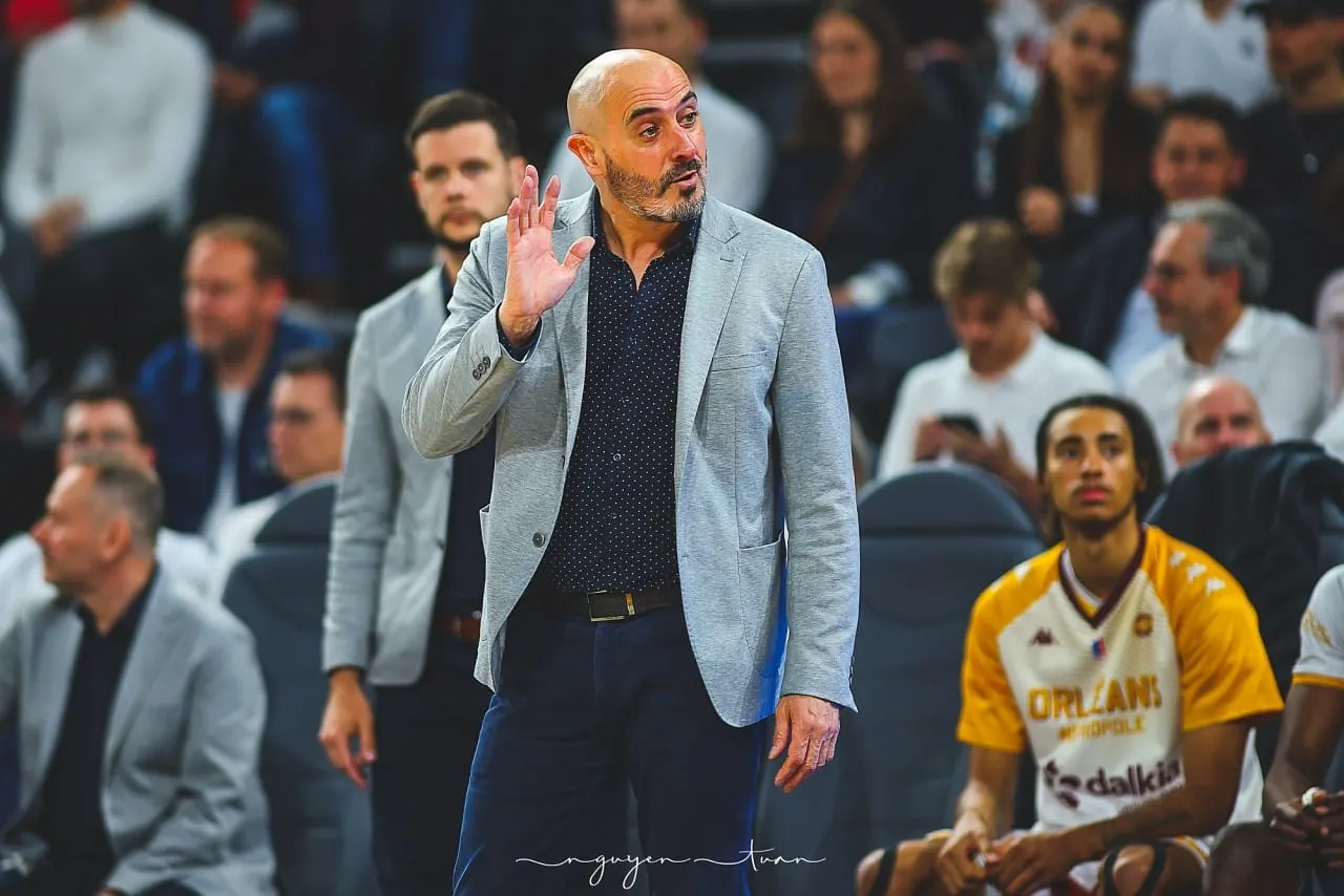 Germain Castano débarque sur le banc de La Rochelle